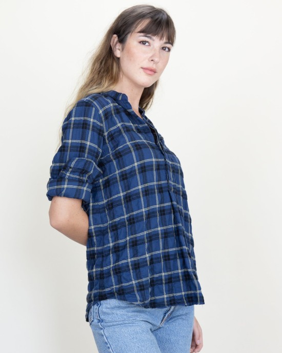 Monet Top Anchor Plaid Crinkle